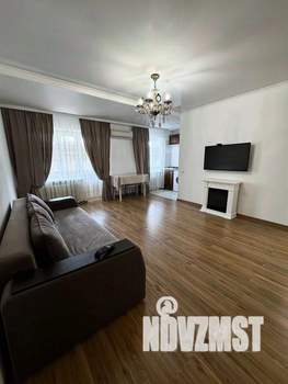 2-к квартира, посуточно, 54м2, 1/1 этаж