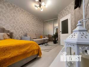 1-к квартира, посуточно, 43м2, 8/17 этаж