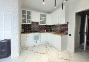 3-к квартира, вторичка, 80м2, 8/9 этаж