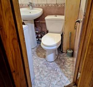 3-к квартира, вторичка, 58м2, 1/5 этаж