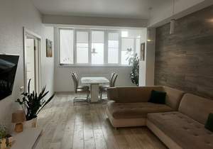 3-к квартира, вторичка, 120м2, 9/12 этаж
