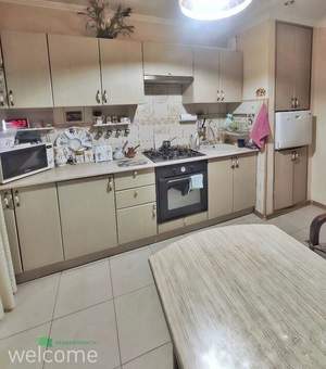 4-к квартира, вторичка, 76м2, 2/9 этаж