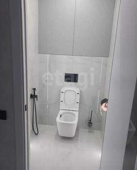 3-к квартира, вторичка, 75м2, 8/18 этаж