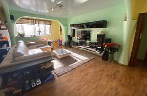 3-к квартира, вторичка, 77м2, 8/10 этаж