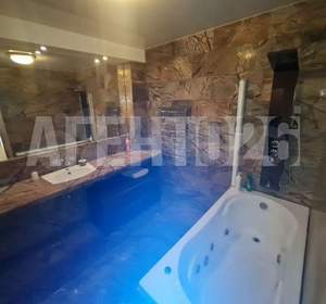 3-к квартира, вторичка, 101м2, 2/6 этаж