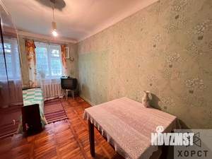 2-к квартира, вторичка, 43м2, 1/4 этаж