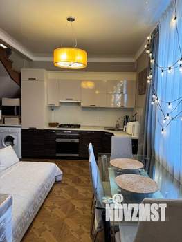 3-к квартира, вторичка, 84м2, 2/2 этаж