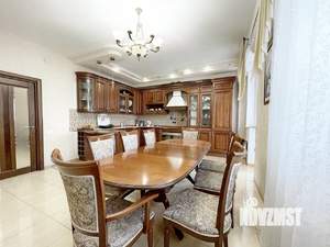 4-к квартира, вторичка, 181м2, 10/14 этаж