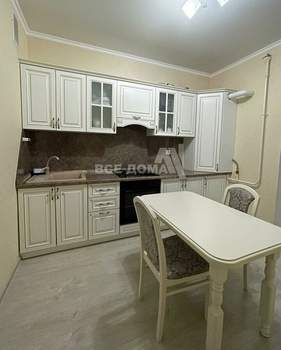 1-к квартира, вторичка, 41м2, 7/18 этаж