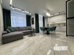 2-к квартира, вторичка, 77м2, 10/16 этаж
