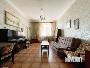 3-к квартира, вторичка, 80м2, 2/4 этаж