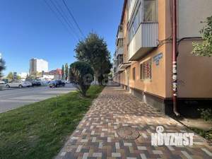 3-к квартира, вторичка, 57м2, 1/4 этаж