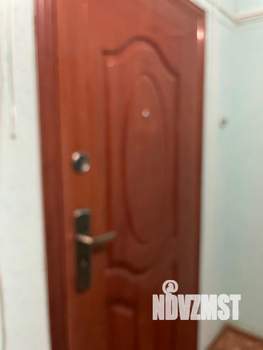 Студия квартира, вторичка, 64м2, 1/10 этаж