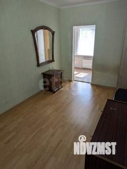 3-к квартира, вторичка, 63м2, 1/1 этаж