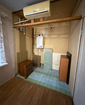 3-к квартира, вторичка, 63м2, 1/1 этаж