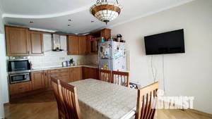 4-к квартира, вторичка, 128м2, 2/10 этаж