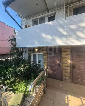 3-к квартира, вторичка, 72м2, 1/1 этаж