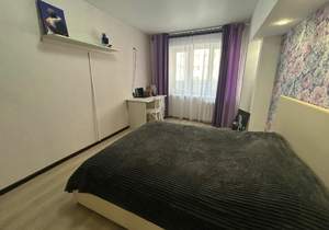 3-к квартира, вторичка, 100м2, 8/10 этаж