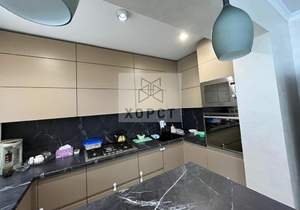 3-к квартира, вторичка, 130м2, 1/9 этаж