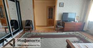 2-к квартира, вторичка, 43м2, 1/4 этаж