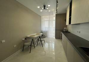 2-к квартира, вторичка, 64м2, 1/16 этаж