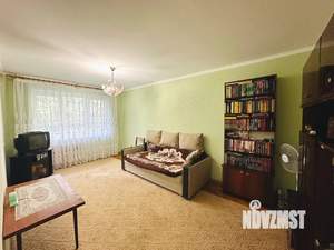 2-к квартира, вторичка, 42м2, 1/5 этаж