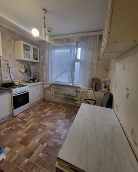 2-к квартира, вторичка, 55м2, 3/10 этаж