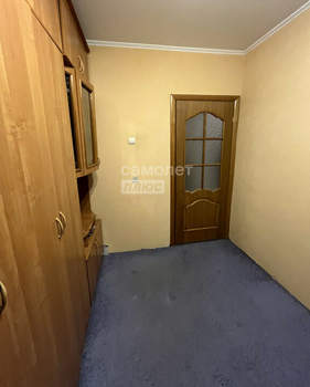 4-к квартира, вторичка, 71м2, 3/9 этаж