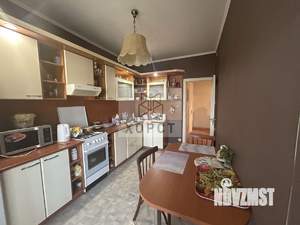 2-к квартира, вторичка, 74м2, 6/6 этаж