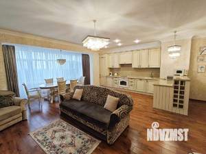 3-к квартира, вторичка, 131м2, 7/11 этаж