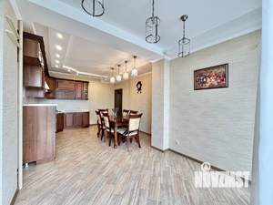 4-к квартира, вторичка, 129м2, 7/10 этаж