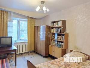 2-к квартира, вторичка, 54м2, 1/9 этаж