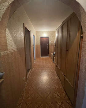 2-к квартира, вторичка, 63м2, 3/9 этаж