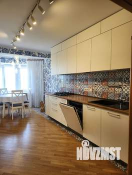 3-к квартира, вторичка, 98м2, 10/10 этаж