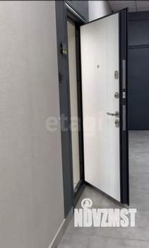 1-к квартира, вторичка, 42м2, 6/19 этаж
