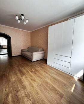 2-к квартира, вторичка, 65м2, 3/6 этаж