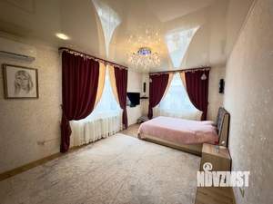 2-к квартира, вторичка, 67м2, 1/4 этаж
