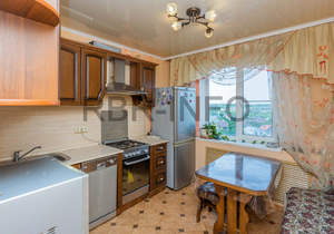3-к квартира, вторичка, 82м2, 10/10 этаж