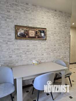 2-к квартира, вторичка, 58м2, 2/18 этаж