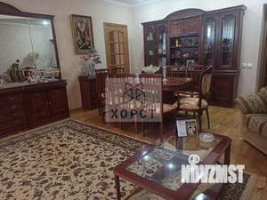 4-к квартира, вторичка, 150м2, 2/6 этаж