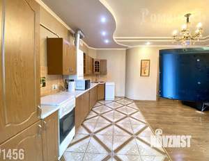 3-к квартира, вторичка, 132м2, 2/6 этаж