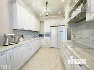 3-к квартира, вторичка, 109м2, 8/14 этаж