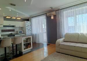 3-к квартира, вторичка, 70м2, 10/14 этаж