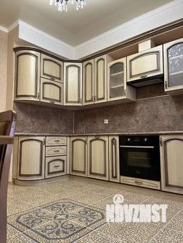 1-к квартира, вторичка, 63м2, 6/9 этаж