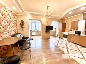 3-к квартира, вторичка, 132м2, 2/6 этаж