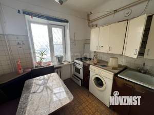 3-к квартира, вторичка, 57м2, 1/4 этаж