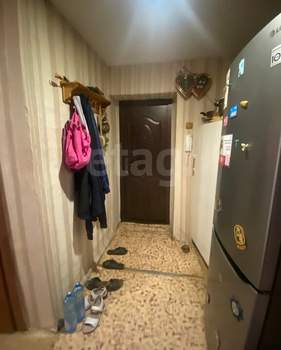 3-к квартира, вторичка, 62м2, 5/5 этаж