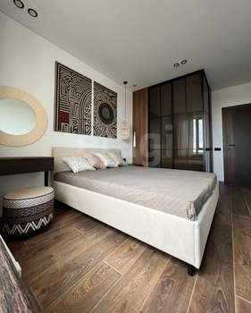 2-к квартира, вторичка, 62м2, 13/16 этаж