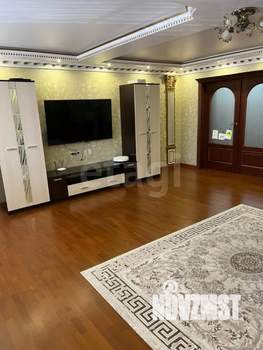 3-к квартира, вторичка, 120м2, 1/10 этаж