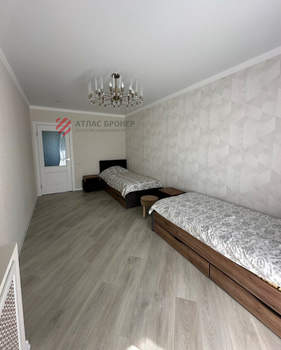 3-к квартира, вторичка, 63м2, 4/5 этаж